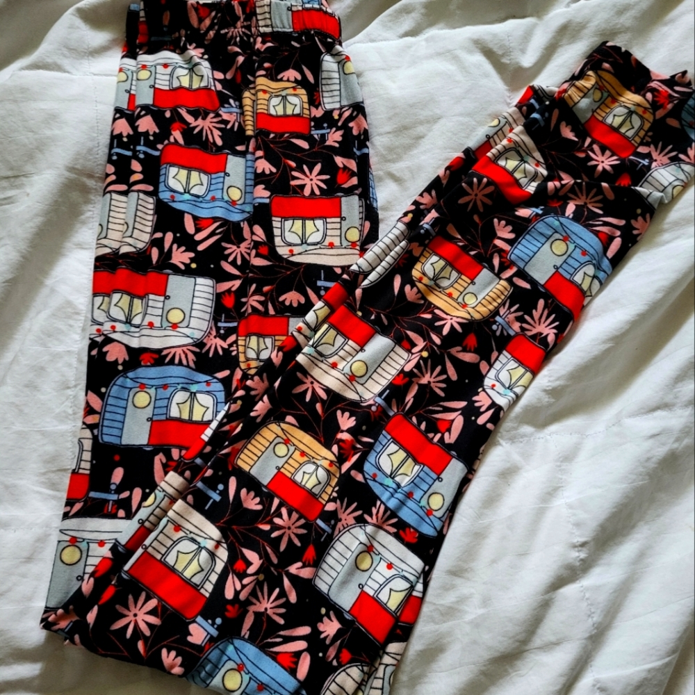 Posh Gal Leggings size 2-10 brand new